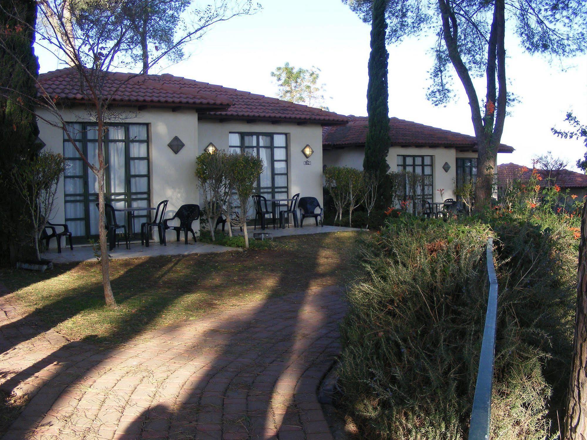 Shoresh Green Hills Family Suites Hotel Zewnętrze zdjęcie