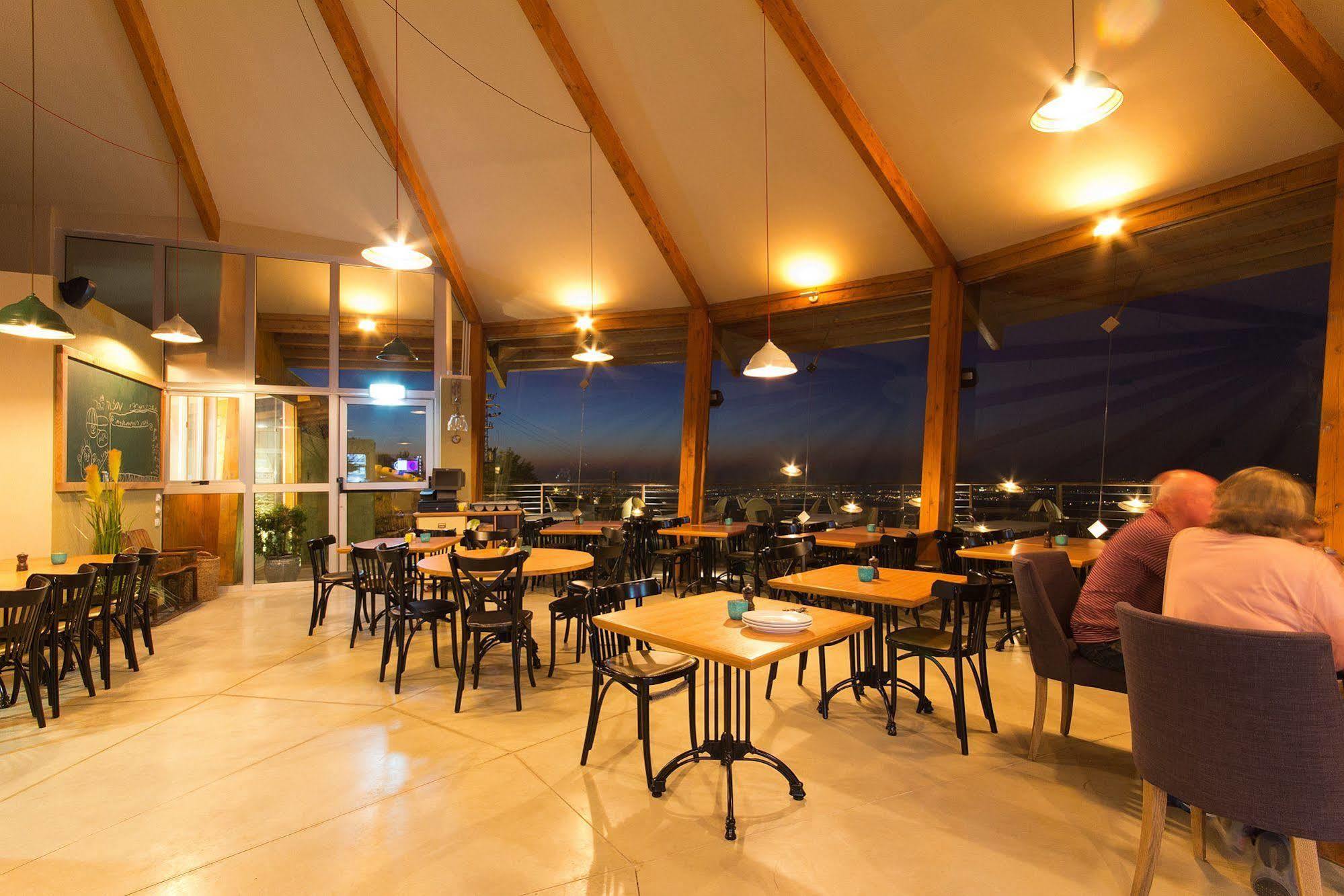 Shoresh Green Hills Family Suites Hotel Zewnętrze zdjęcie