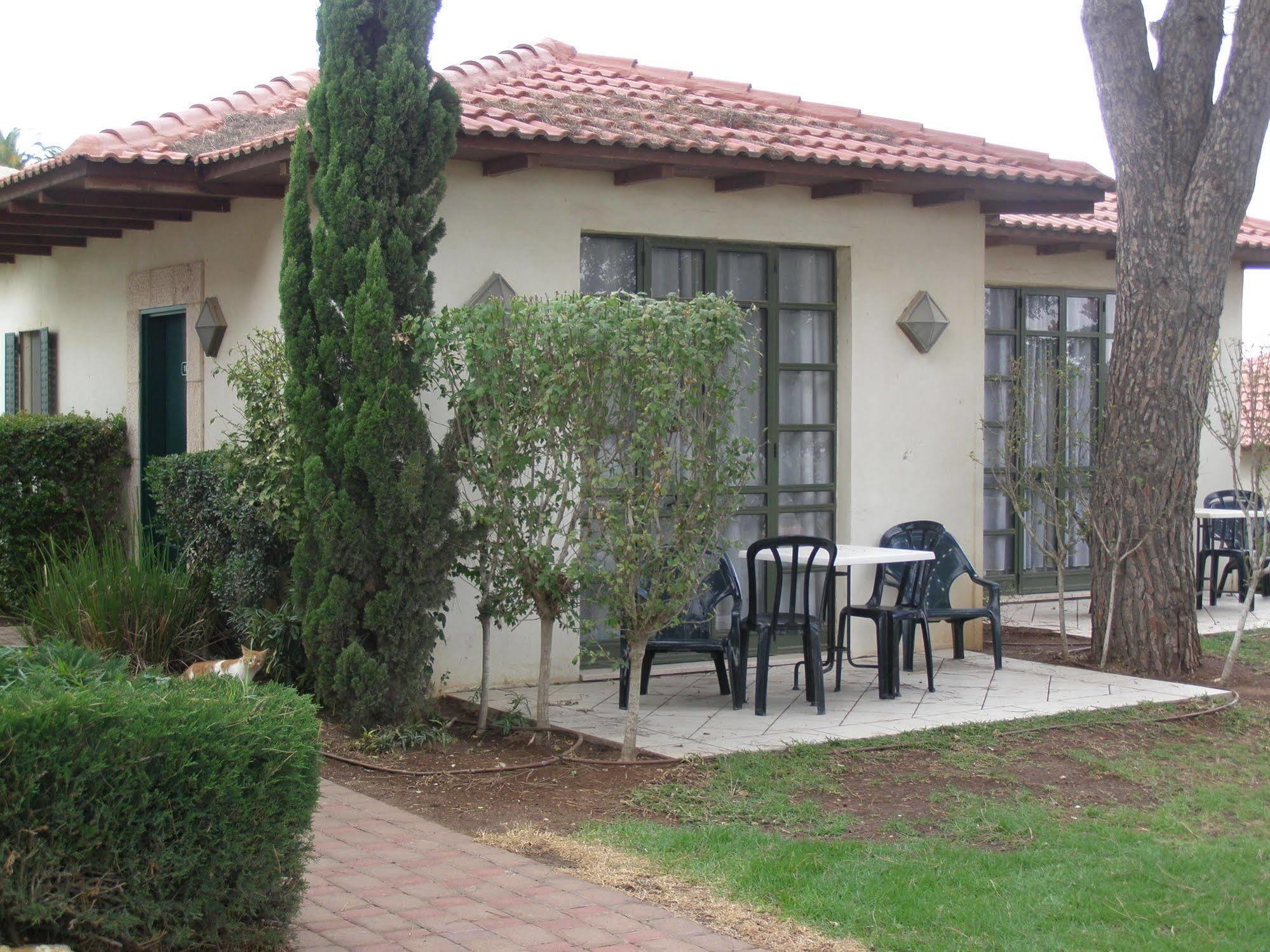 Shoresh Green Hills Family Suites Hotel Zewnętrze zdjęcie